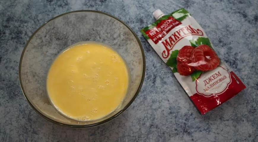 Малиновое мороженое с "Махеевъ" на 14 февраля: шаг 4