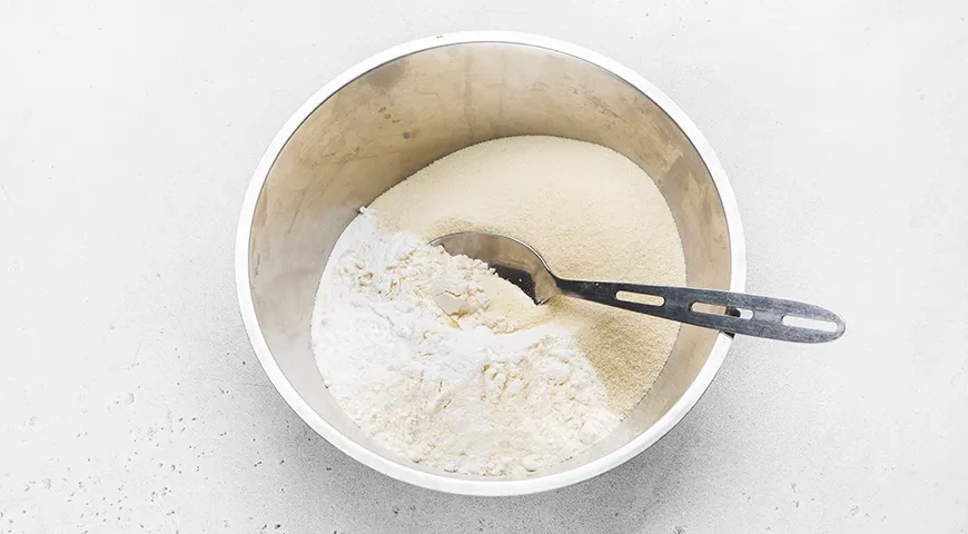 Манник на молоке в мультиварке: шаг 4