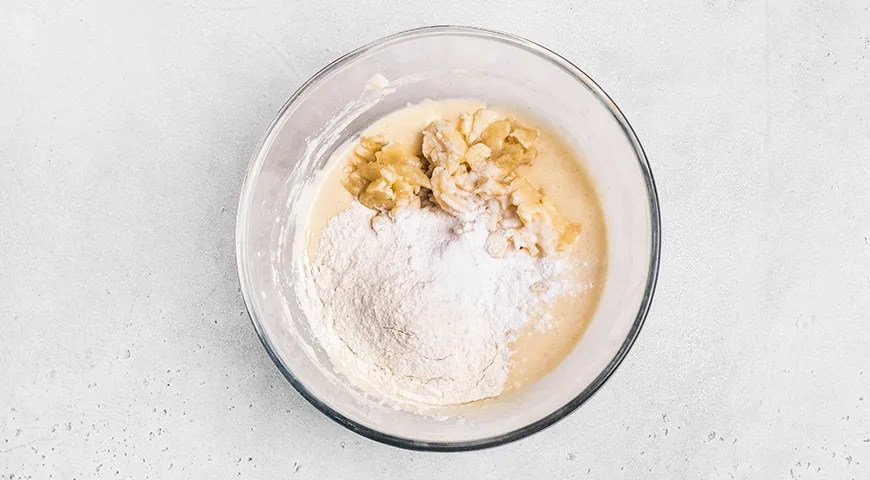 Манник с бананами: шаг 4