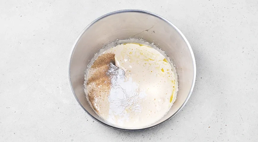 Манник в аэрогриле: шаг 4