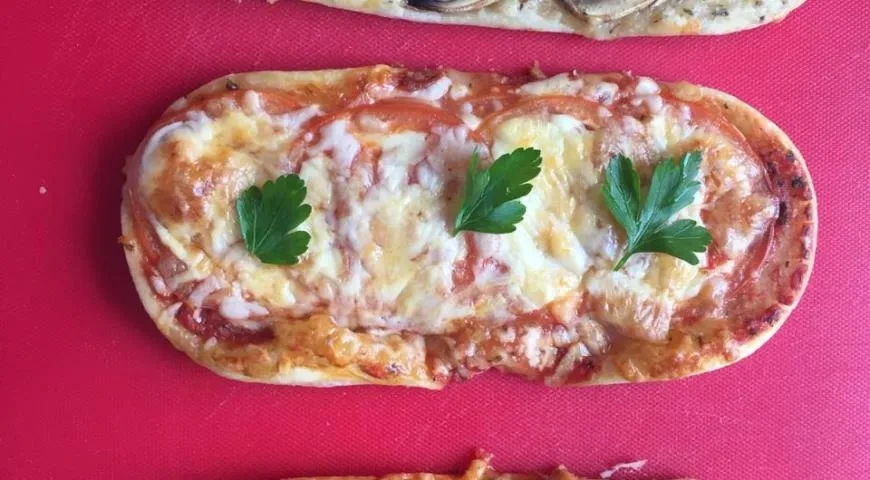 Мини-пицца Пепперони: шаг 4