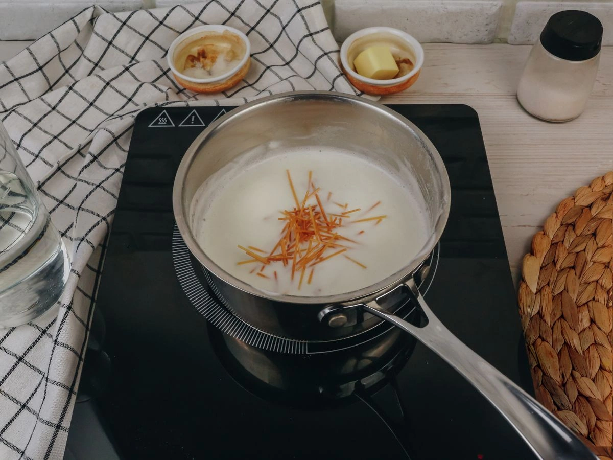 Шаг 4: Молочный суп с вермишелью