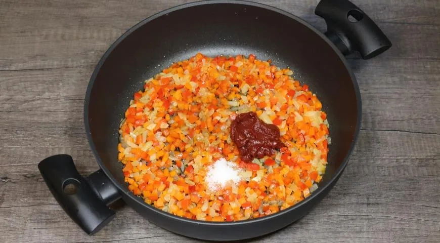 Молоки в овощном соусе: шаг 4