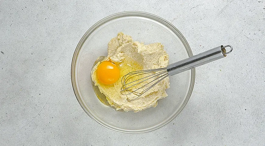 Морковное печенье с кремом и карамелью: шаг 4