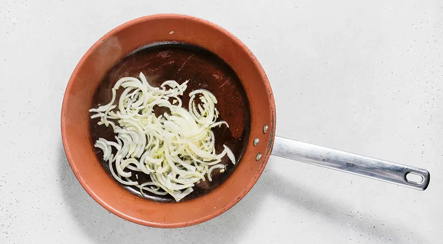 Мясо по-французски из свинины на сковороде: шаг 4