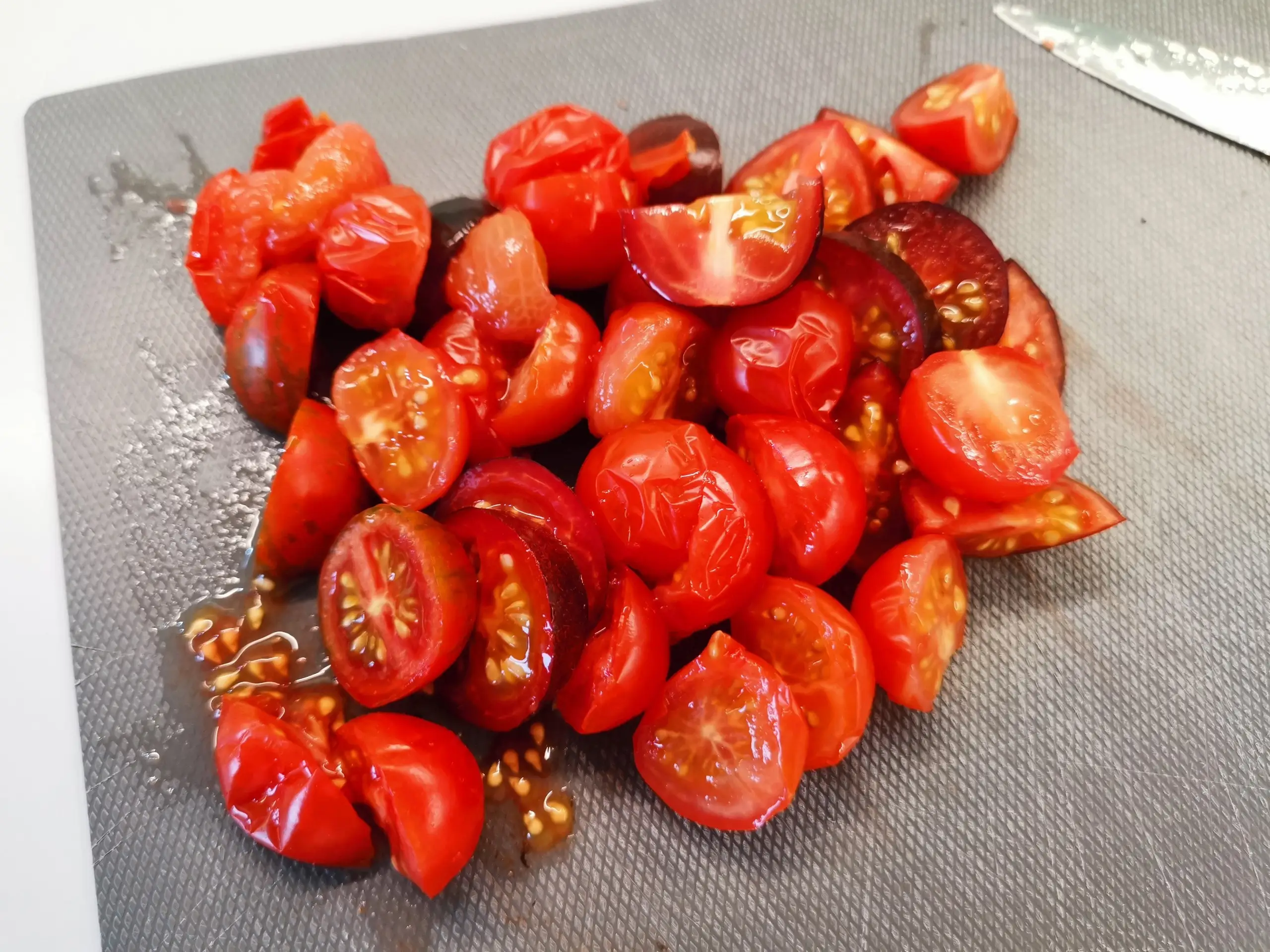 Шаг 4: Омлет с грибами