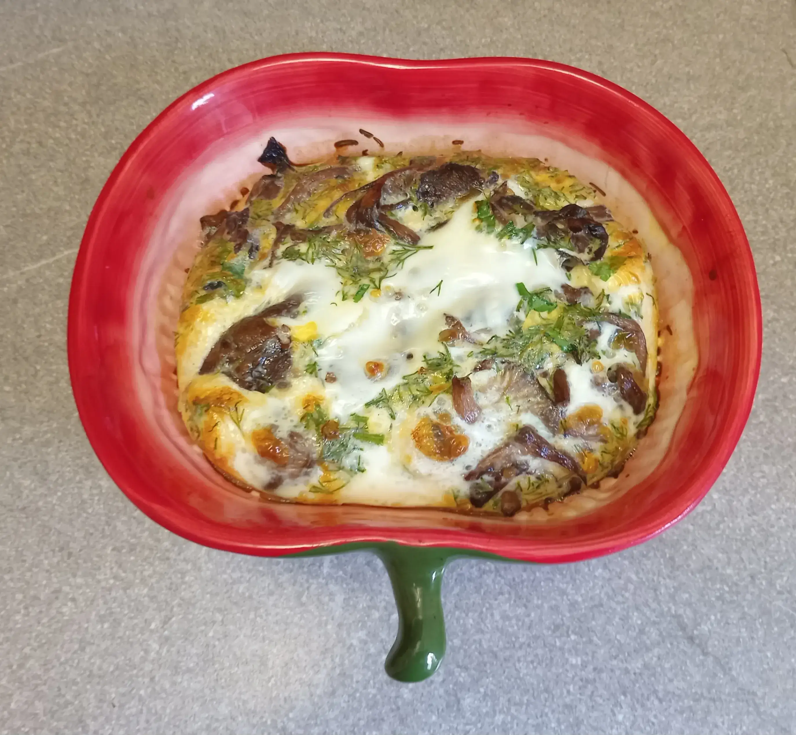 Омлет с опятами и зеленью: шаг 4