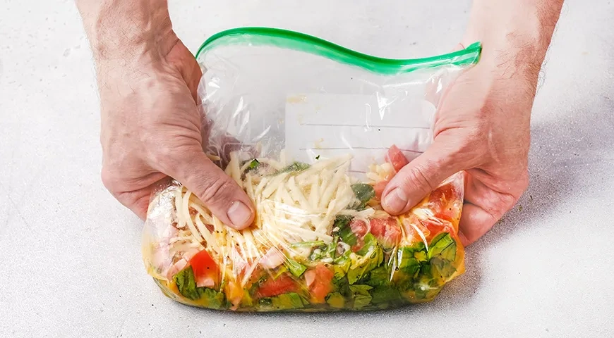 Омлет в пакете: шаг 4