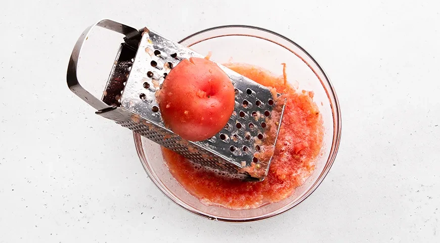 Острый Горлодер из помидоров с чесноком на зиму: шаг 4