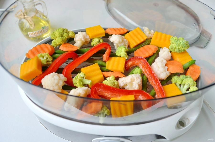 Шаг 4: Овощи на пару вкус ные
