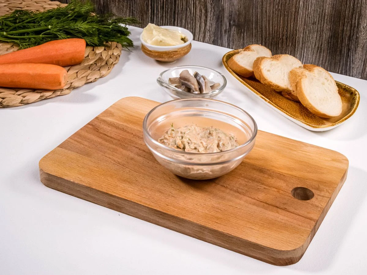 Шаг 4: Паштет из сельди по-советски