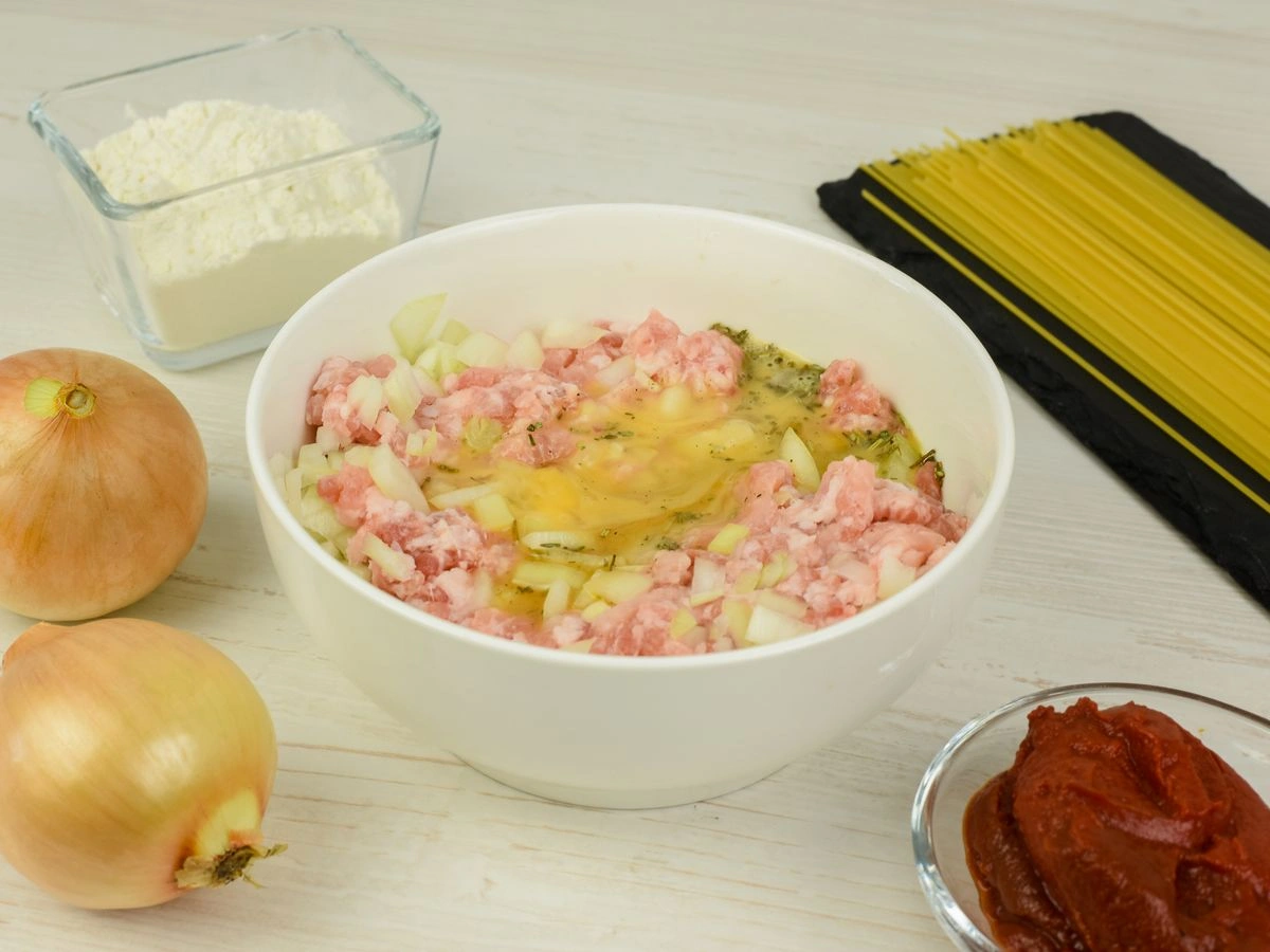 Шаг 4: Паста с фрикадельками