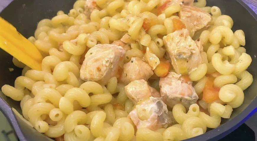 Паста с лососем: шаг 4