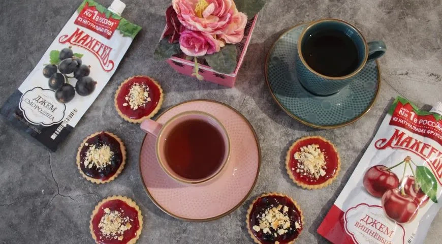 Печенье инь-ян на 14 февраля с джемами "Махеевъ": шаг 4