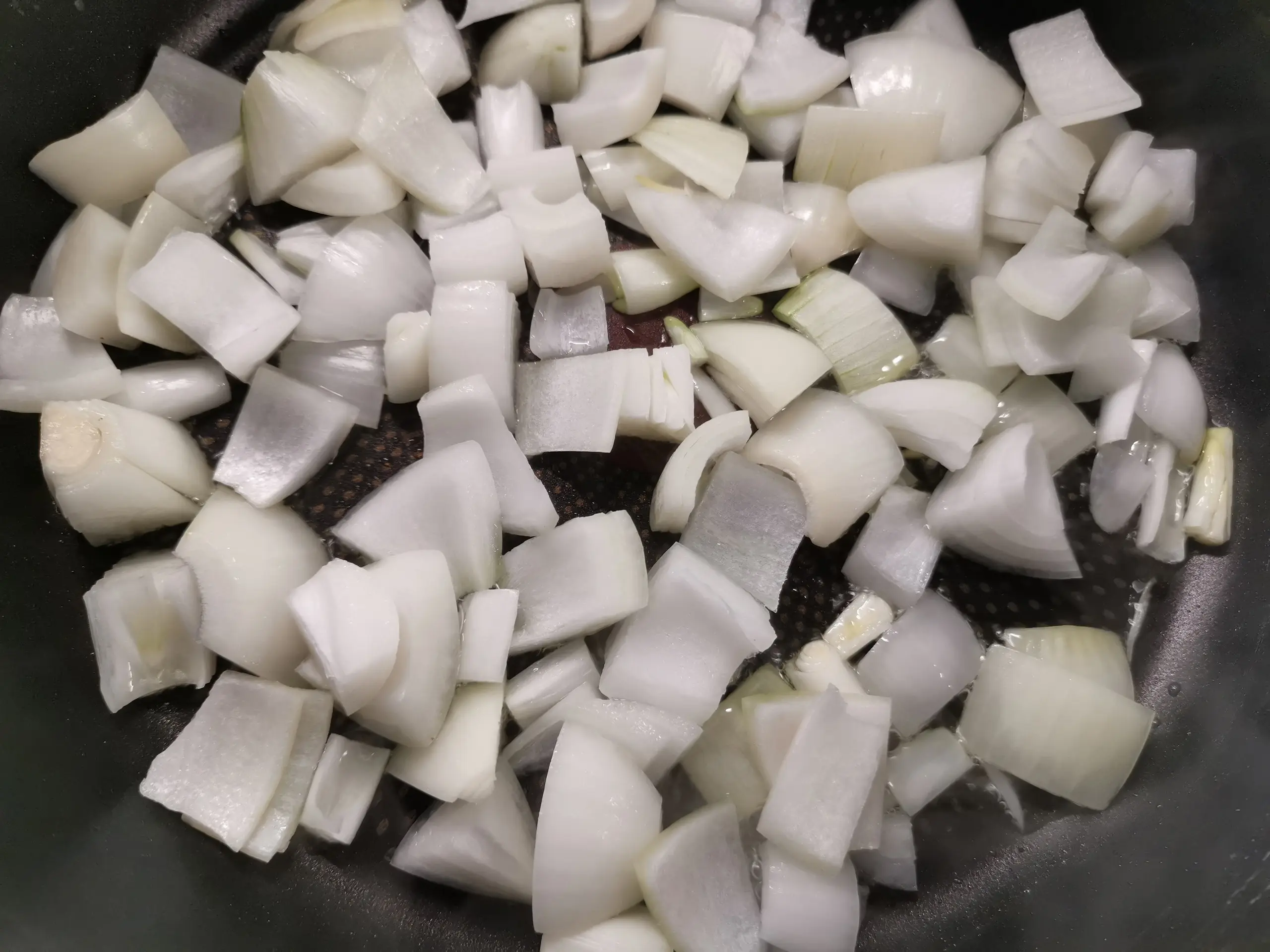 Шаг 4: Печень в сливочном соусе