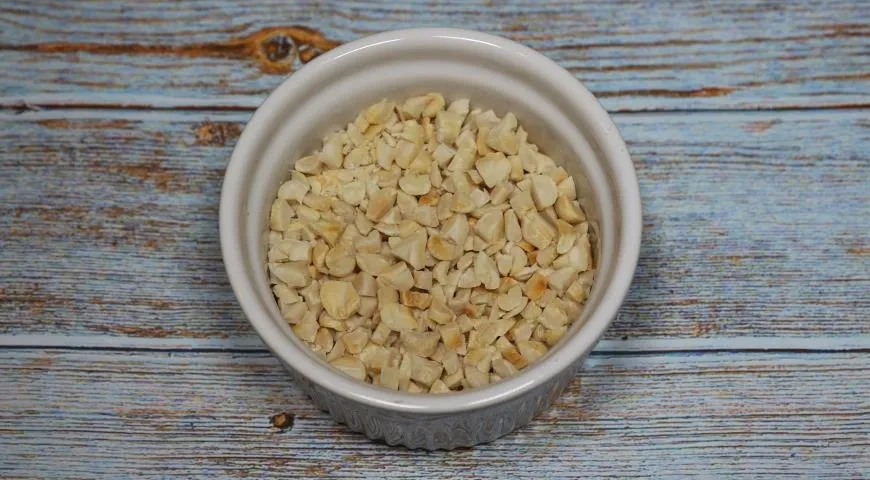 Песочные кольца с орехами: шаг 4