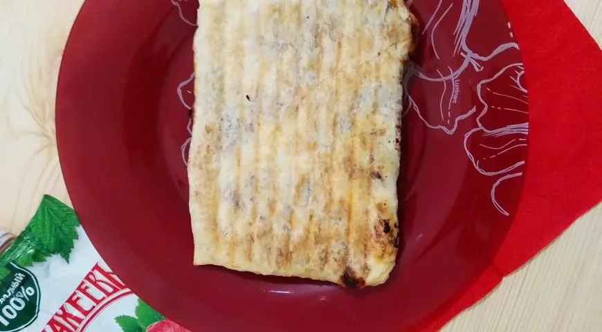 Пирог с рикоттой, сушёной малиной и малиновым джемом Махеевъ к 14 февраля: шаг 4