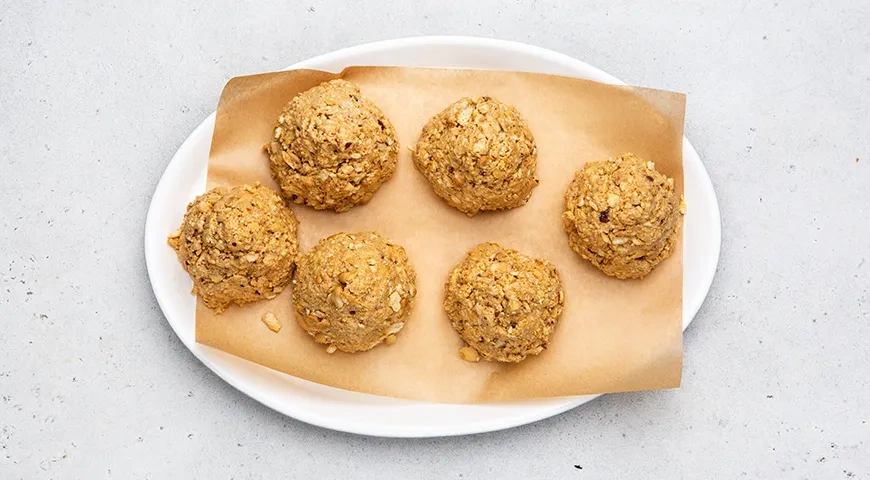 Пирожное Муравейник из печенья Рыбки: шаг 4