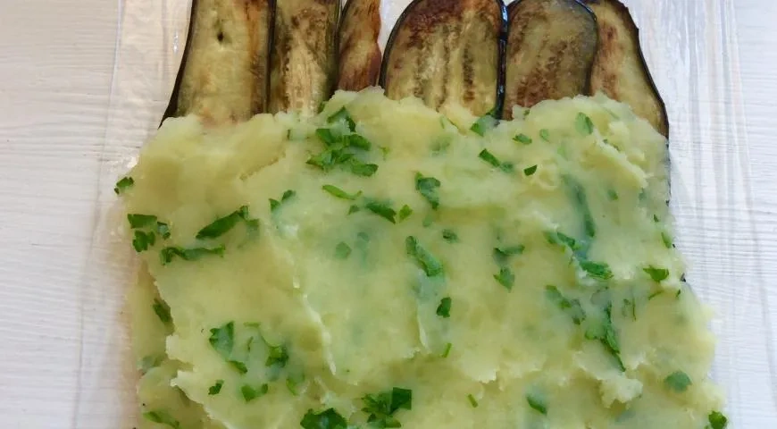 Постный рулет из баклажанов: шаг 4