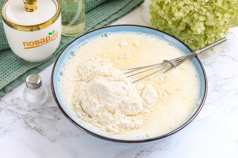 Шаг 4: Простые блины на молоке