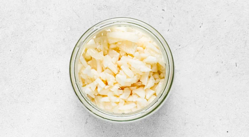 Редька с медом от кашля: шаг 4