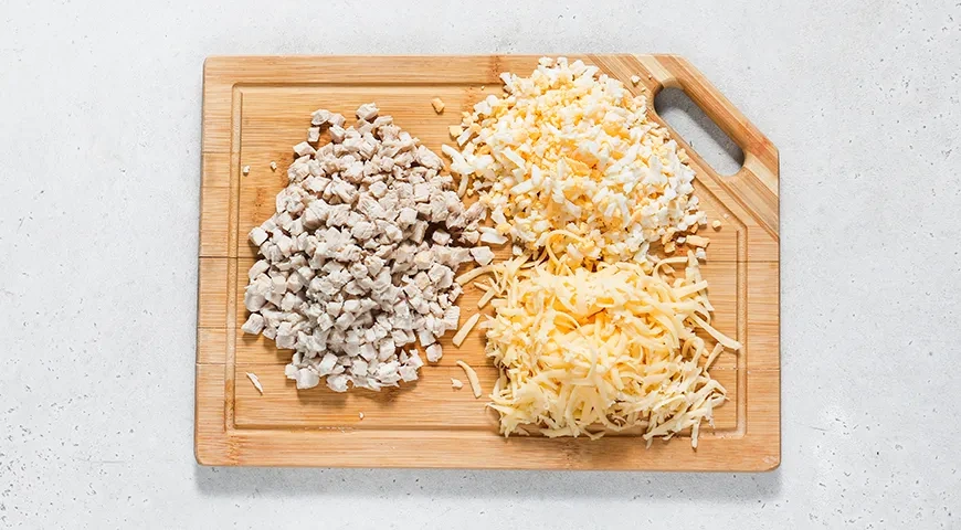 Салат «Генеральский» с курицей: шаг 4