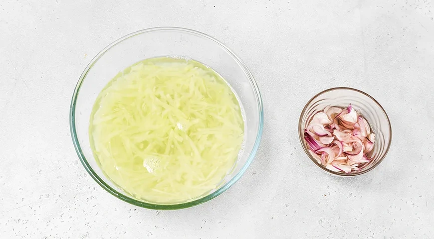 Салат «Генеральский» с редькой: шаг 4