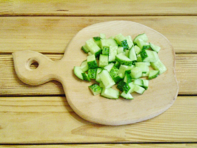 Шаг 4: Салат к шашлыку