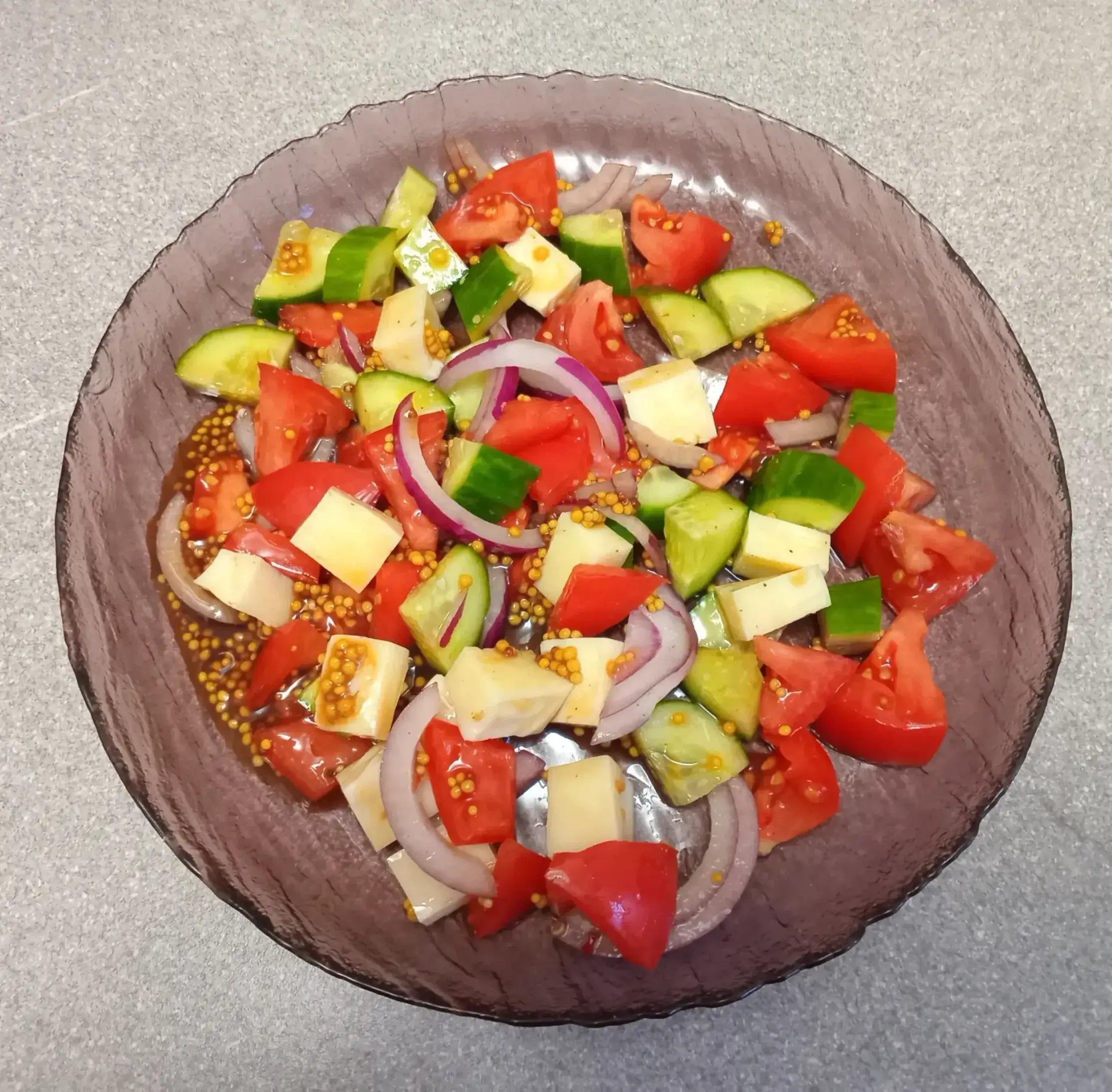 Салат с заправкой из зернистой горчицы: шаг 4