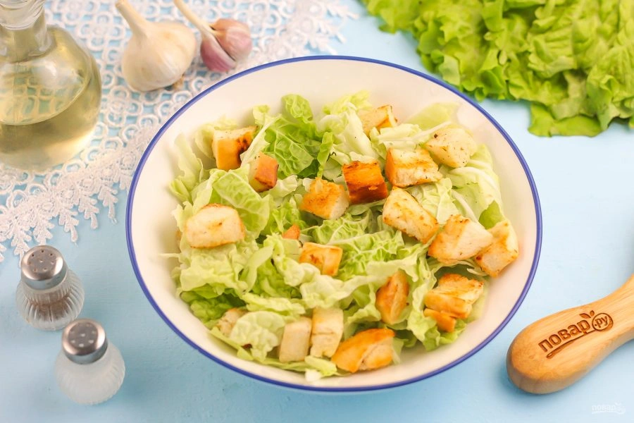 Шаг 4: Салат цезарь с майонезом