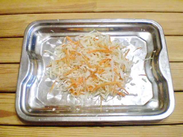 Шаг 4: Салат цветной