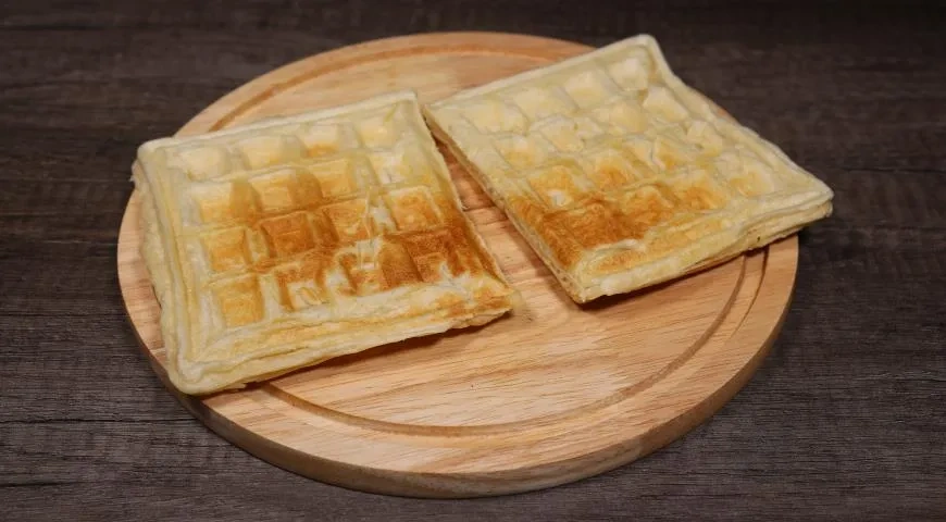 Сэндвичи из венских вафель: шаг 4