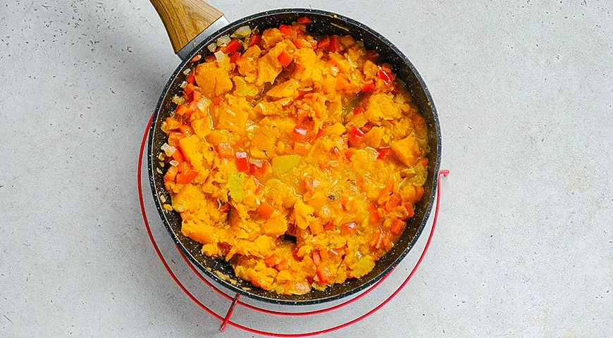 Шакшука с тыквой: шаг 4