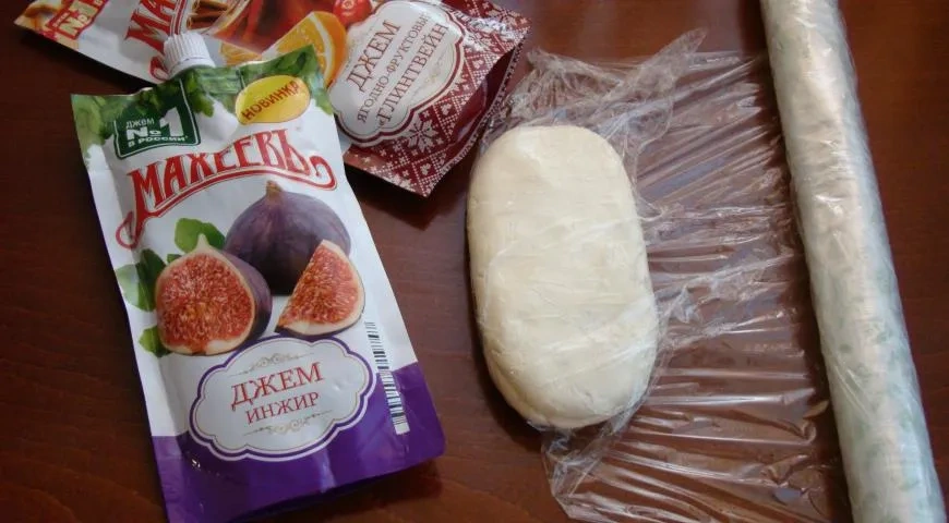 Шоколадные хинкали с джемом "Махеевъ" к 23 февраля: шаг 4