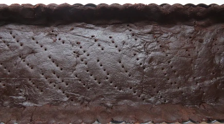 Шоколадный тарт с малиной: шаг 4