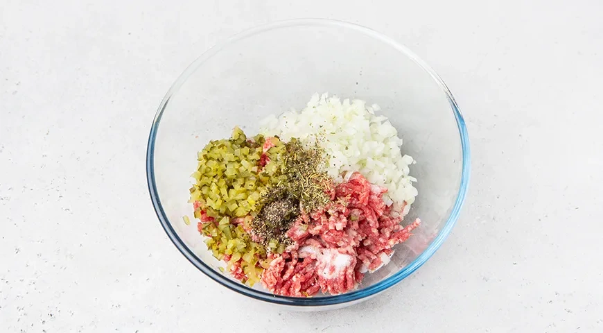 Смаженки с фаршем по-домашнему: шаг 4