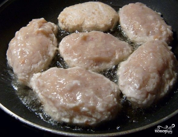 Шаг 4: Сочных котлет из индейки