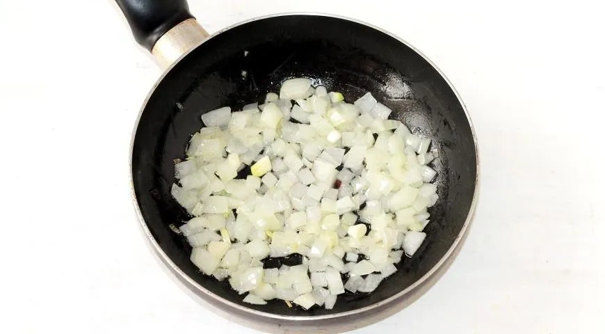 Суп с тунцом и клюквой: шаг 4