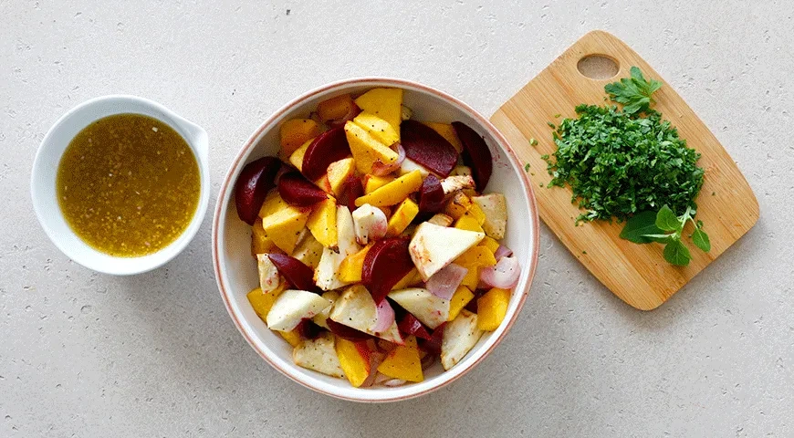 Сытный салат из печеных овощей: шаг 4