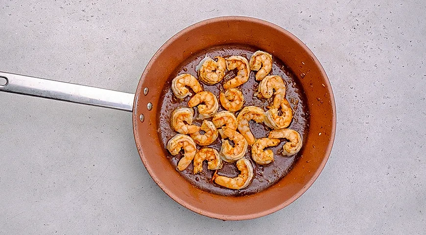 Тако с креветками, авокадо и беконом: шаг 4