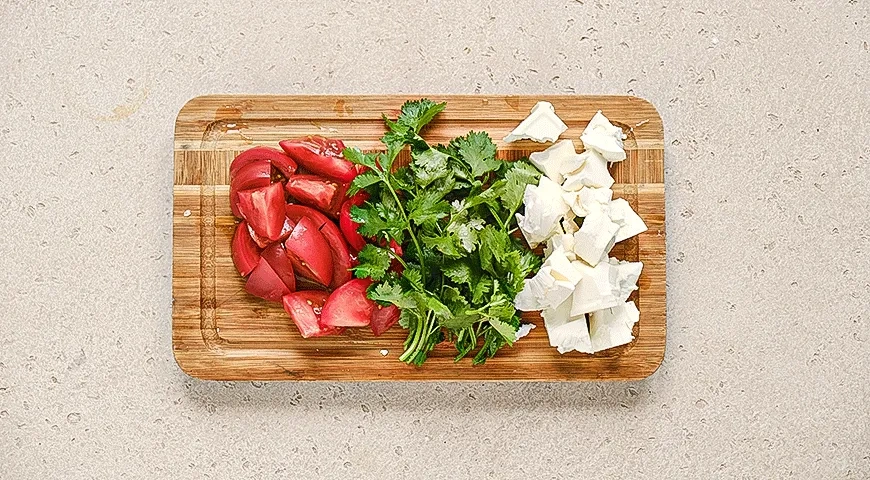 Теплый салат с баклажанами и помидорами: шаг 4