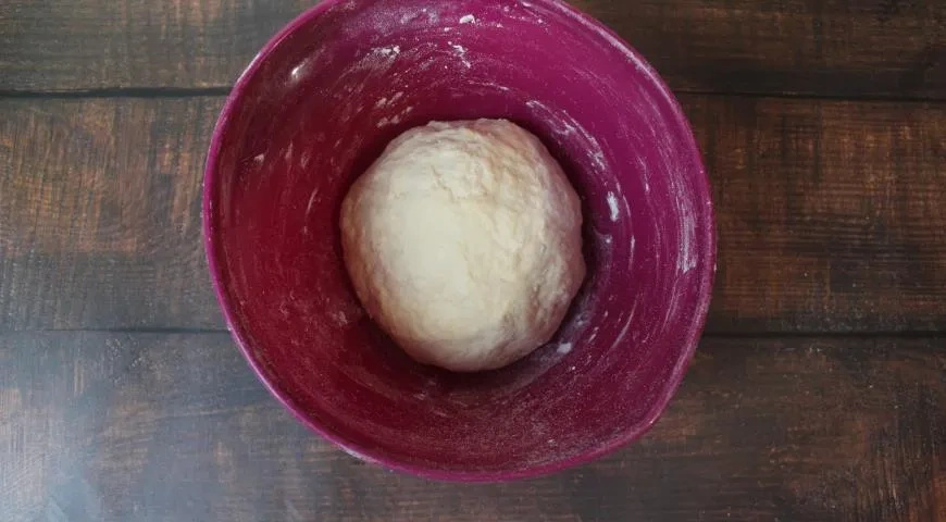 Универсальное тесто на кефире: шаг 4