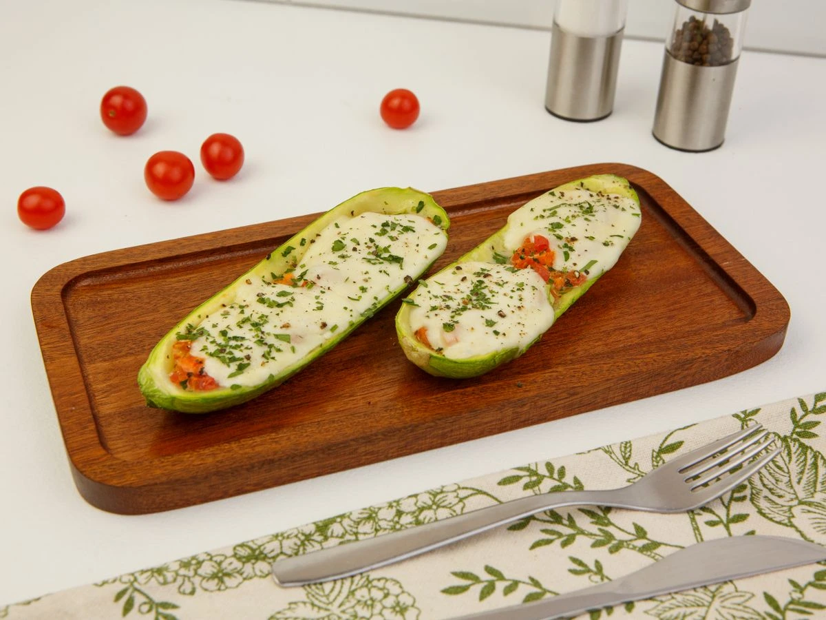 Шаг 4: Цукини запеченые с томатами и зеленью