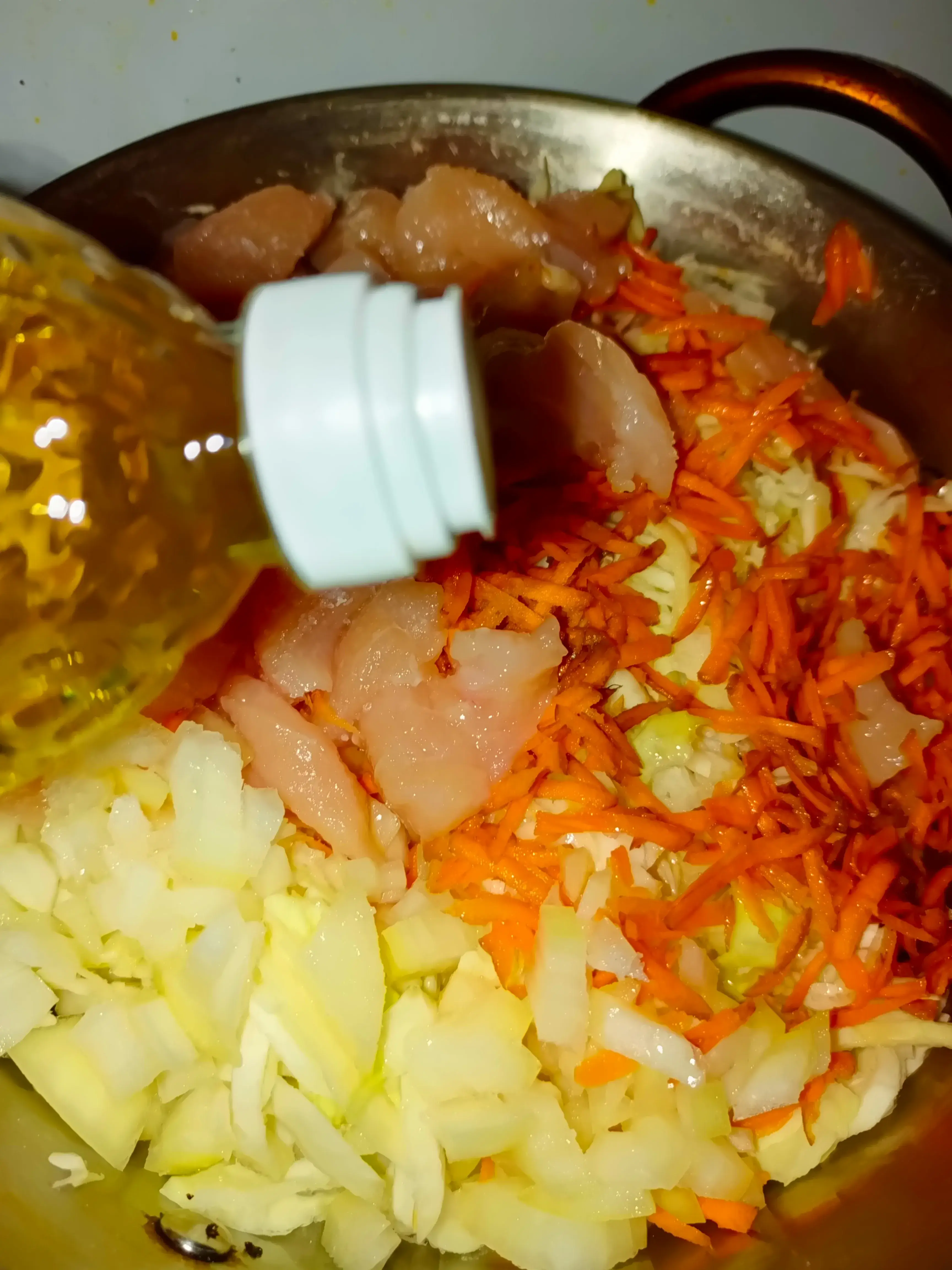 Капуста с куриной грудкой: шаг 4