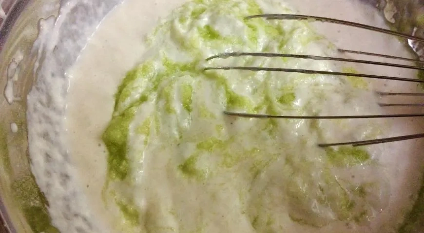 Успенские постные кабачковые блинчики без молока: шаг 4