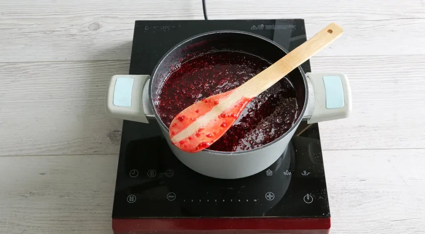 Варенье из малины на зиму: шаг 4