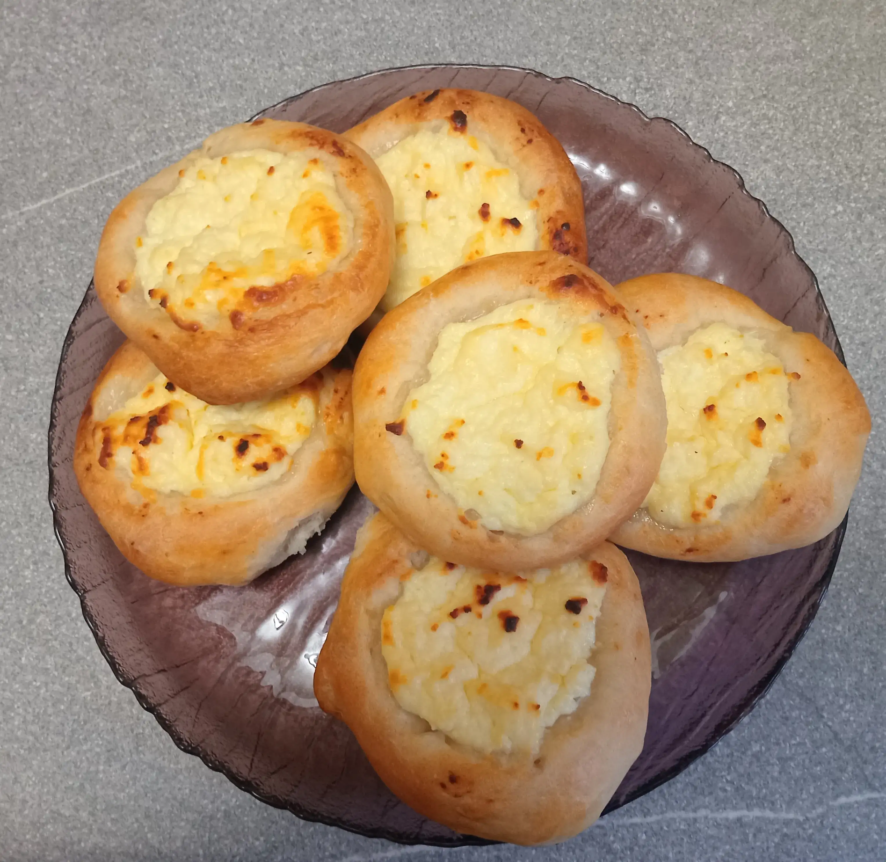 Ватрушки с творогом: шаг 4