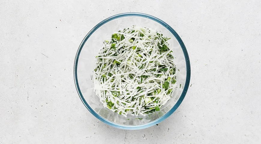 Яичный конвертик с сыром: шаг 4