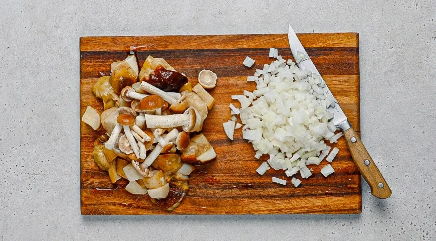 Заливной пирог с грибами «Обабник»: шаг 4