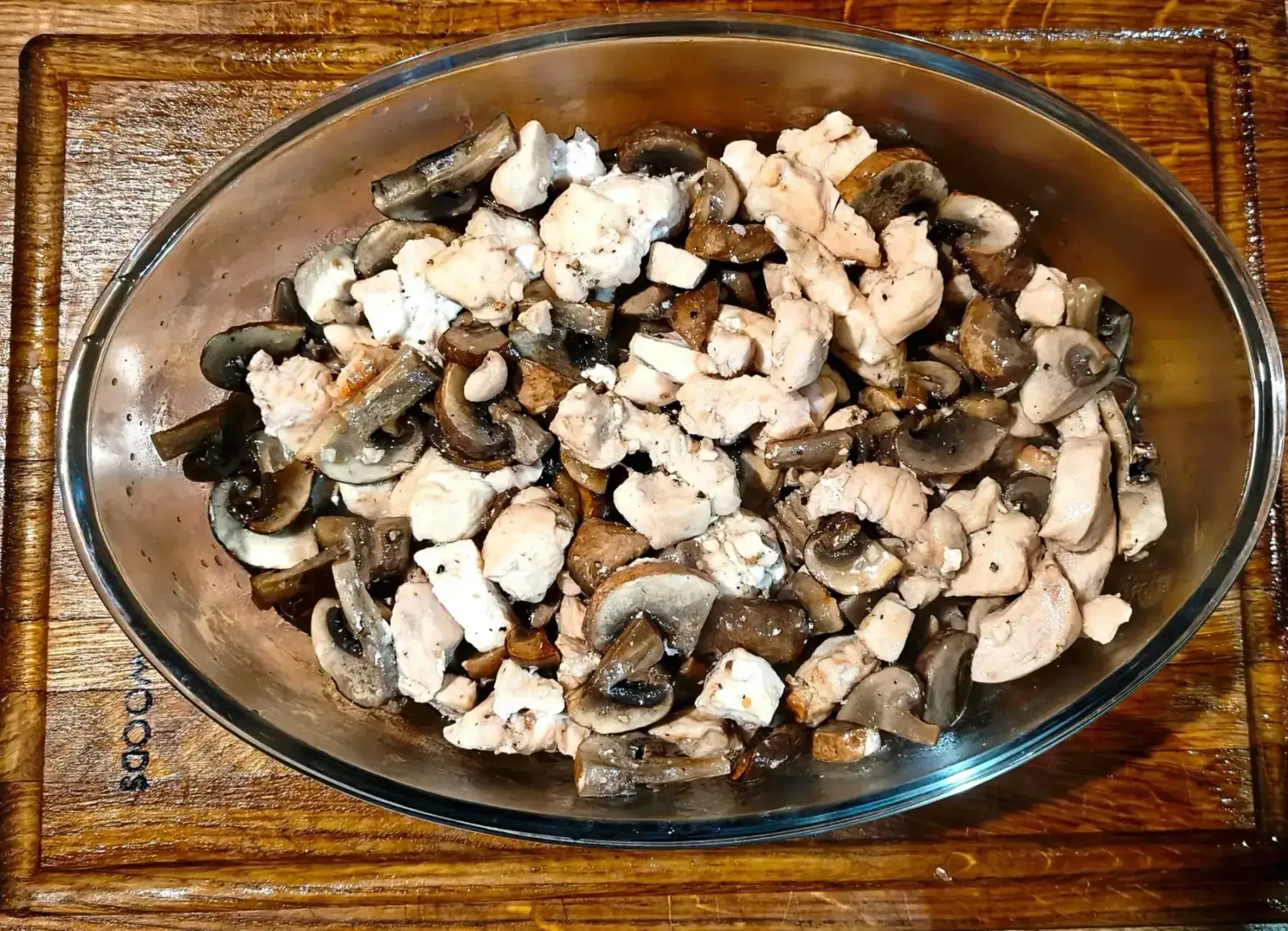 Запечённый картофель с грибами в духовке: шаг 4